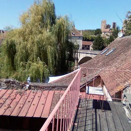 Le Puits Des Lavandes... Hérisson